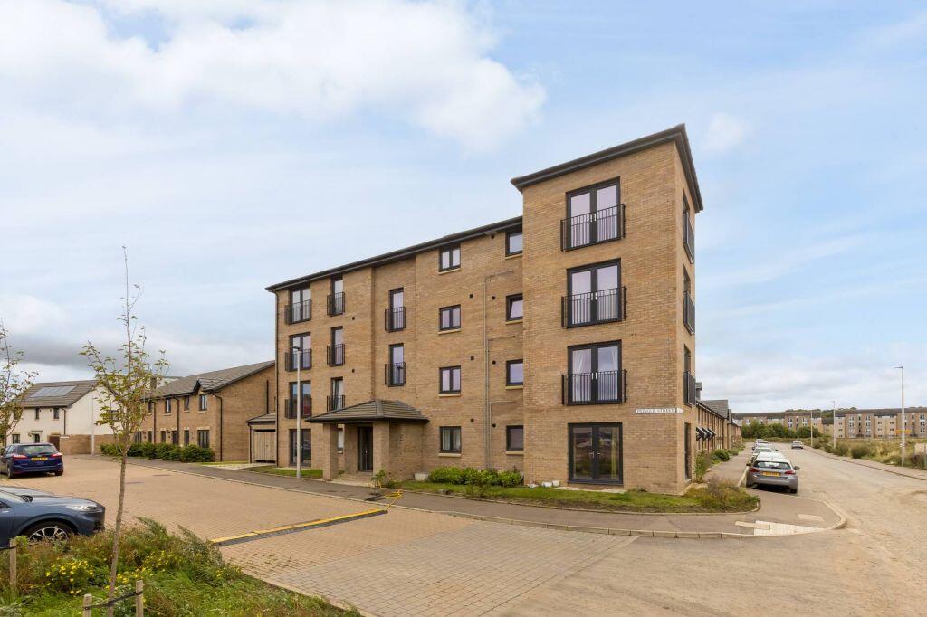 Main image of property: Flat 8, 2 Pringle Street, Edinburgh, EH16 4LJ