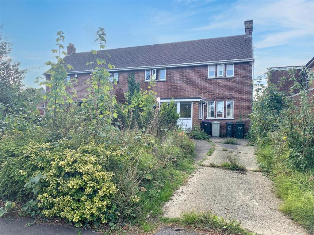 Main image of property: Legbourne Road, Louth
