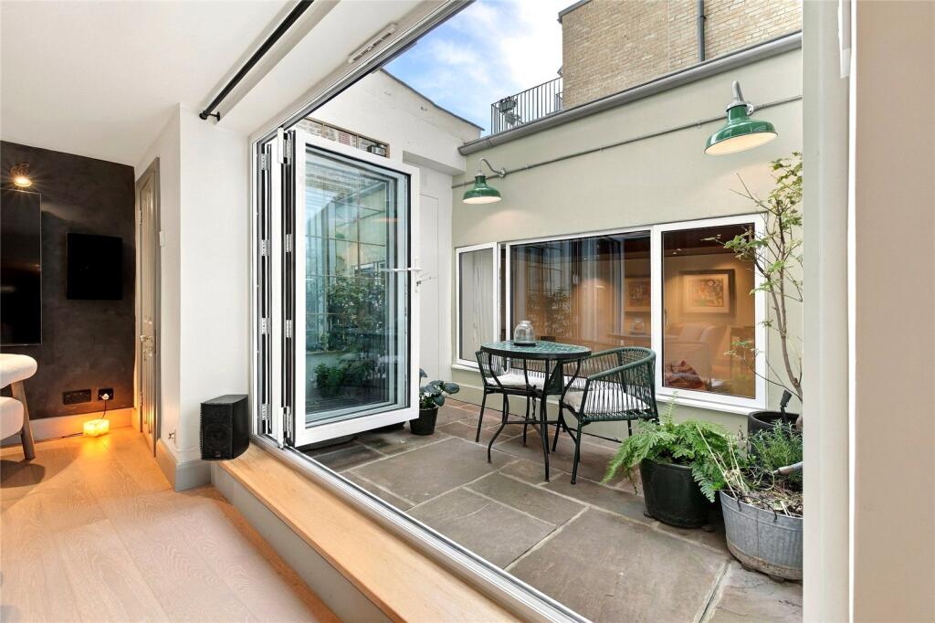 Main image of property: Fulham Road, London, SW10