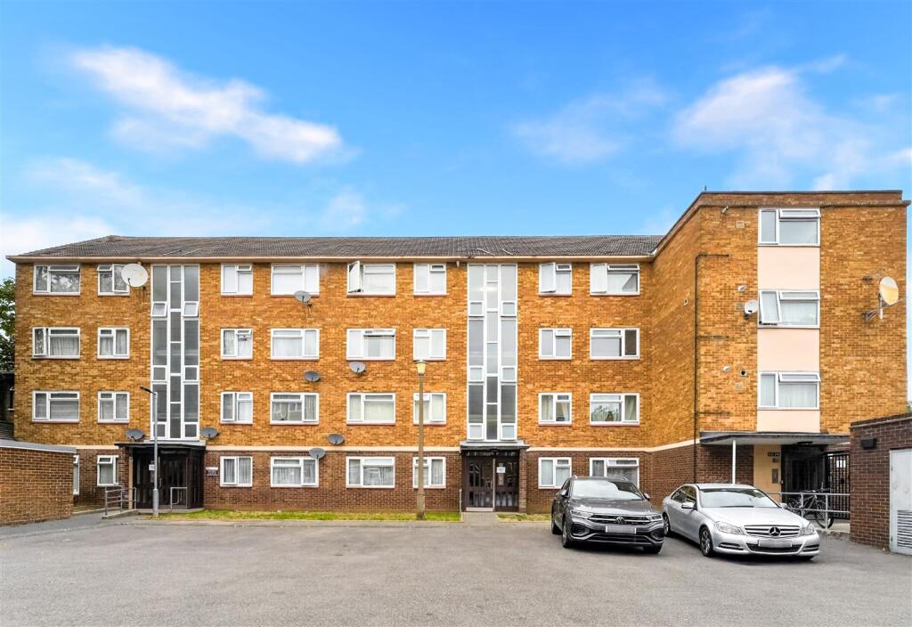 Main image of property: Richmond Road, London