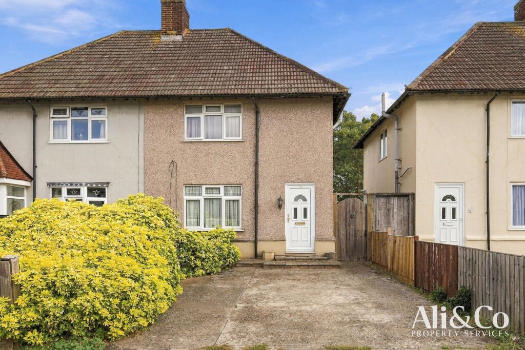 Main image of property: Heathview Road, Grays