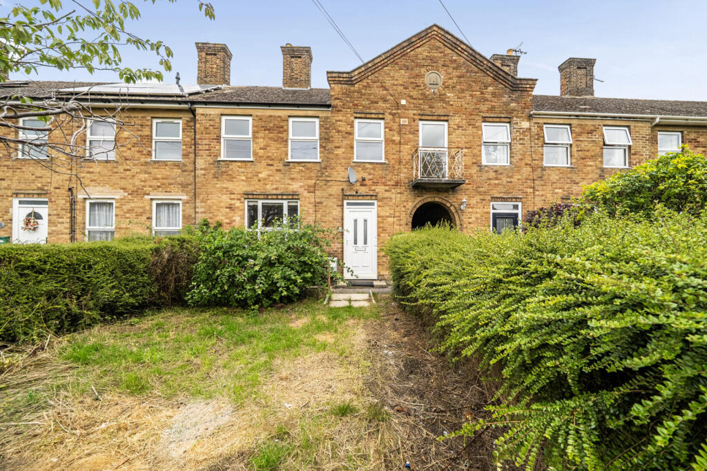 Main image of property: Cotswold Terrace, Chipping Norton