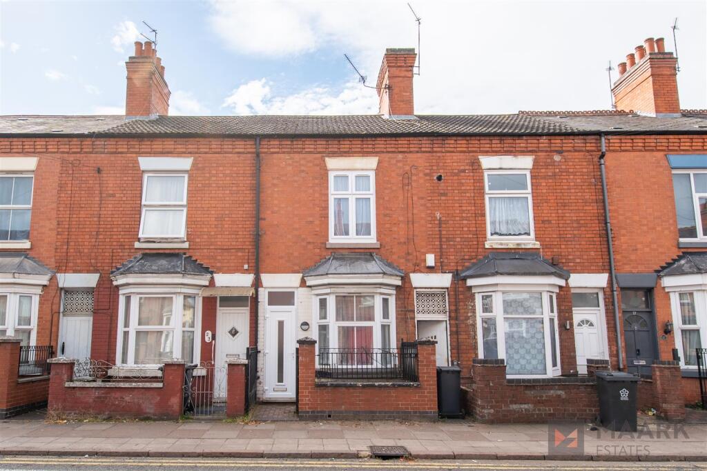 Main image of property: HIGH DEMAND LOCATION | 4-BEDROOM | NEWLY REFURBISHED | MASSIVE GARDEN | LOFT ROOM | NO CHAIN | LE4 - LEICESTER