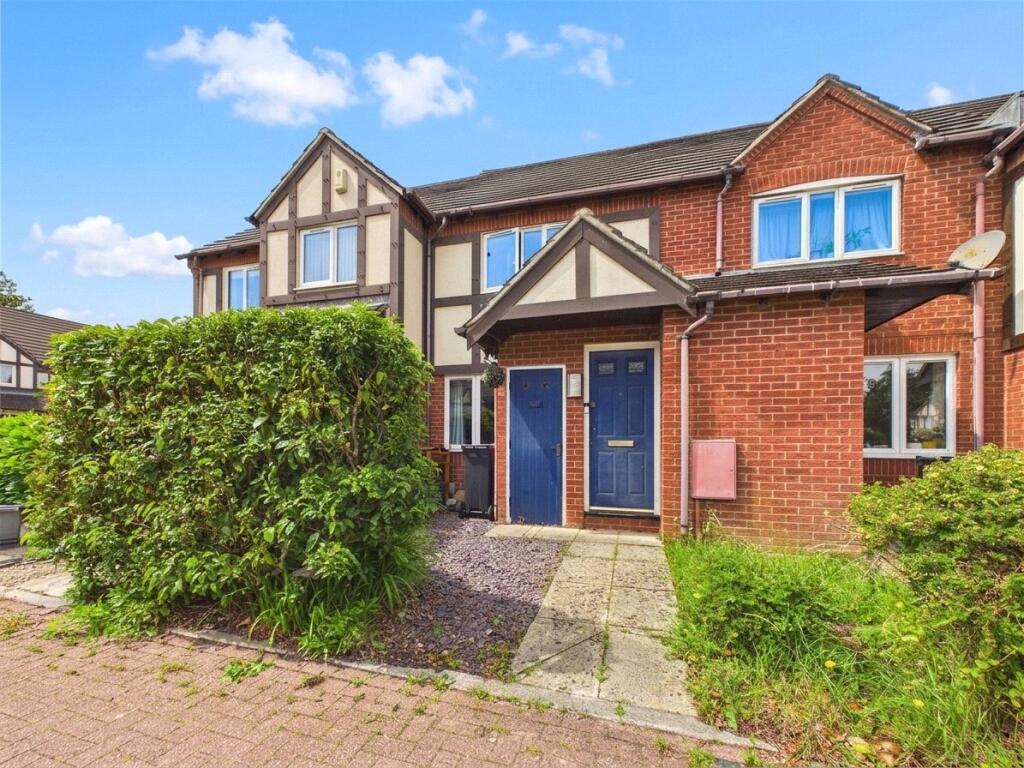 Main image of property: Dewfalls Drive, Bradley Stoke, Bristol, South Gloucestershire, BS32