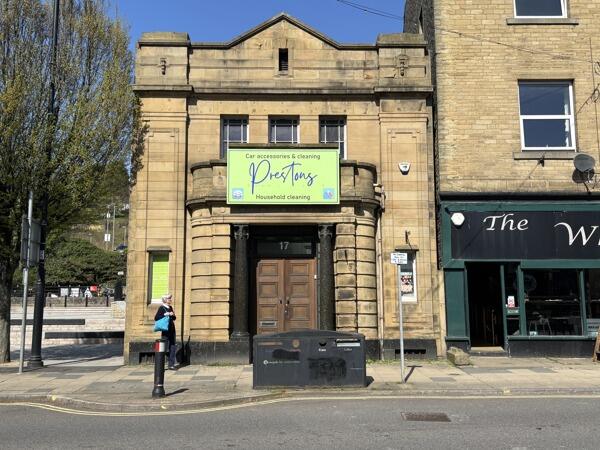 Main image of property: 17 Wharf Street, Sowerby Bridge