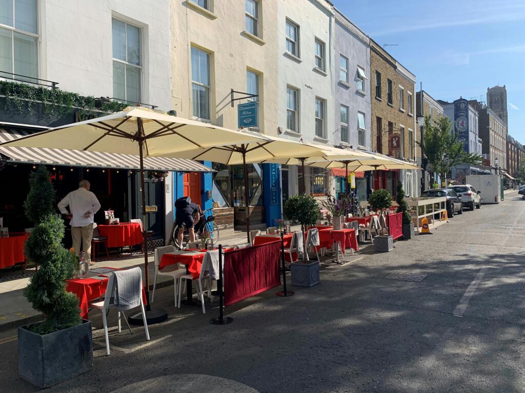 Main image of property: 12 Blenheim Crescent, Notting Hill, W11 1NN