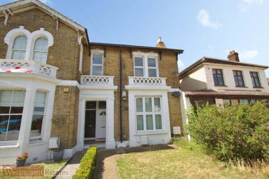 Main image of property: Park Crescent, Erith