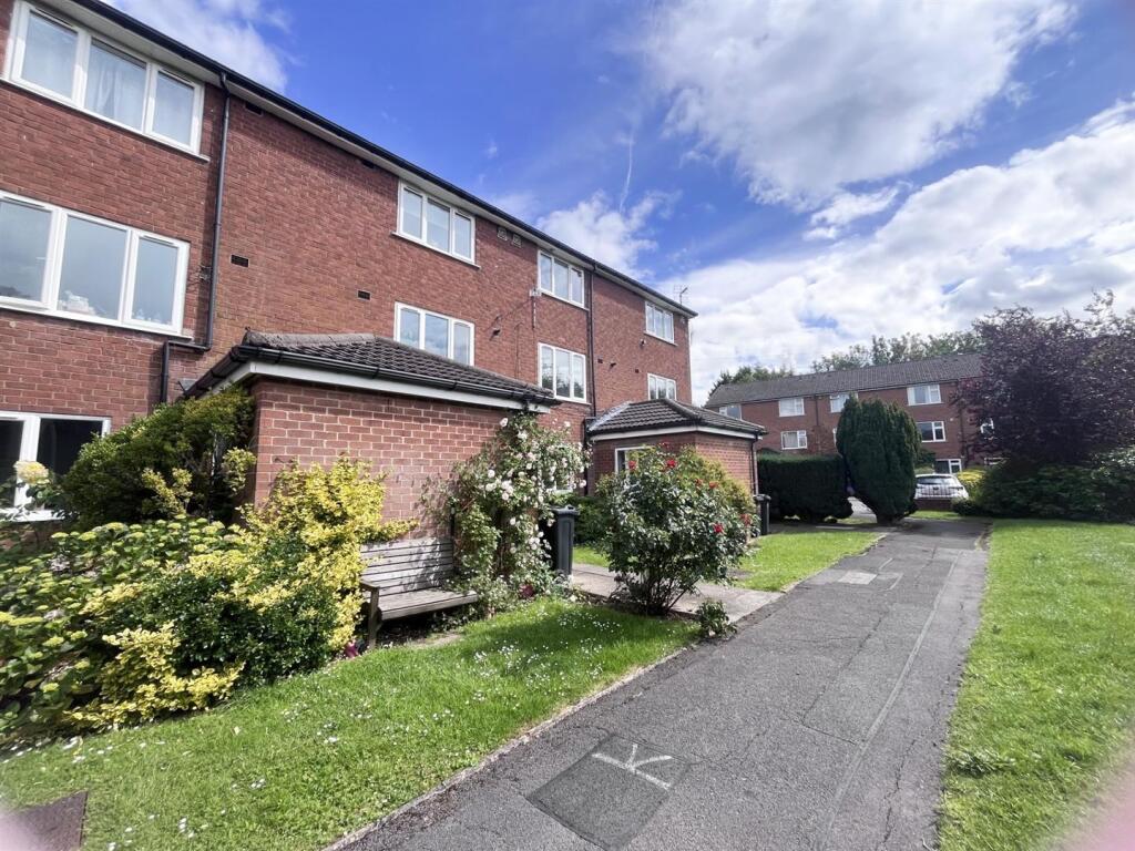 Main image of property: Gillbent Road, Cheadle Hulme, Cheshire