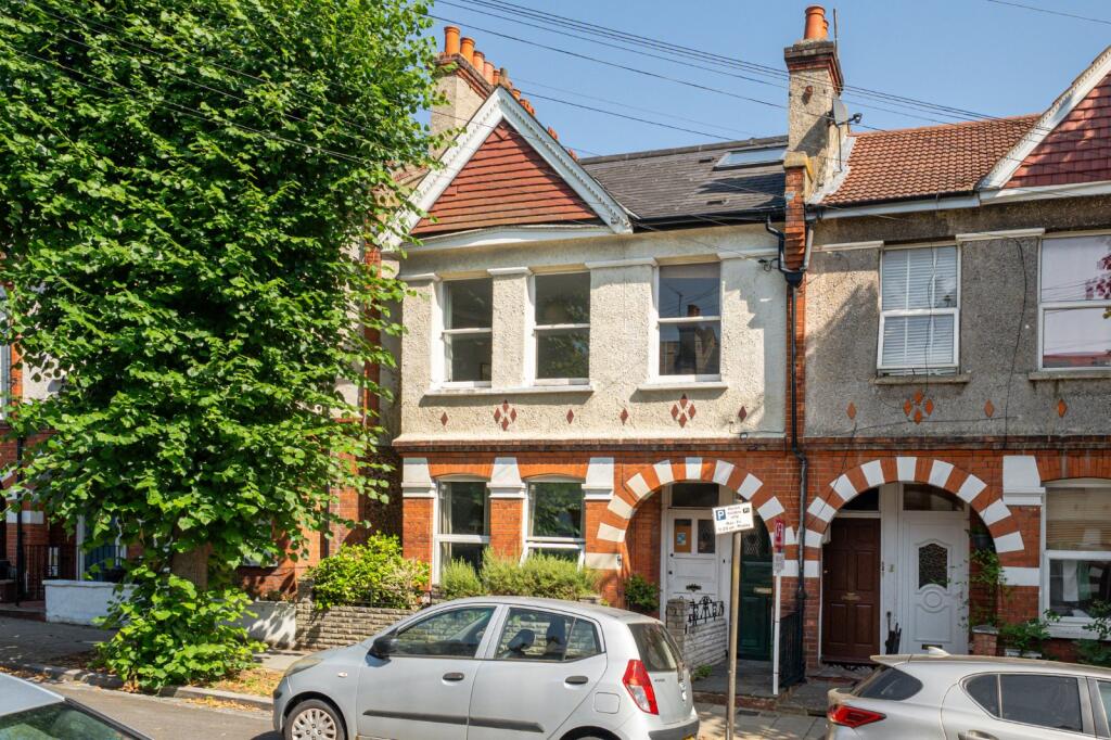 Main image of property: Salterford Road, Tooting, London, SW17