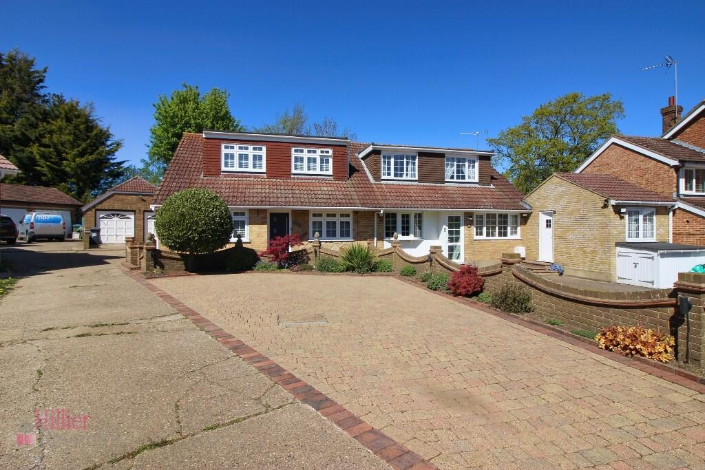 Main image of property: West Kingsdown, TN15