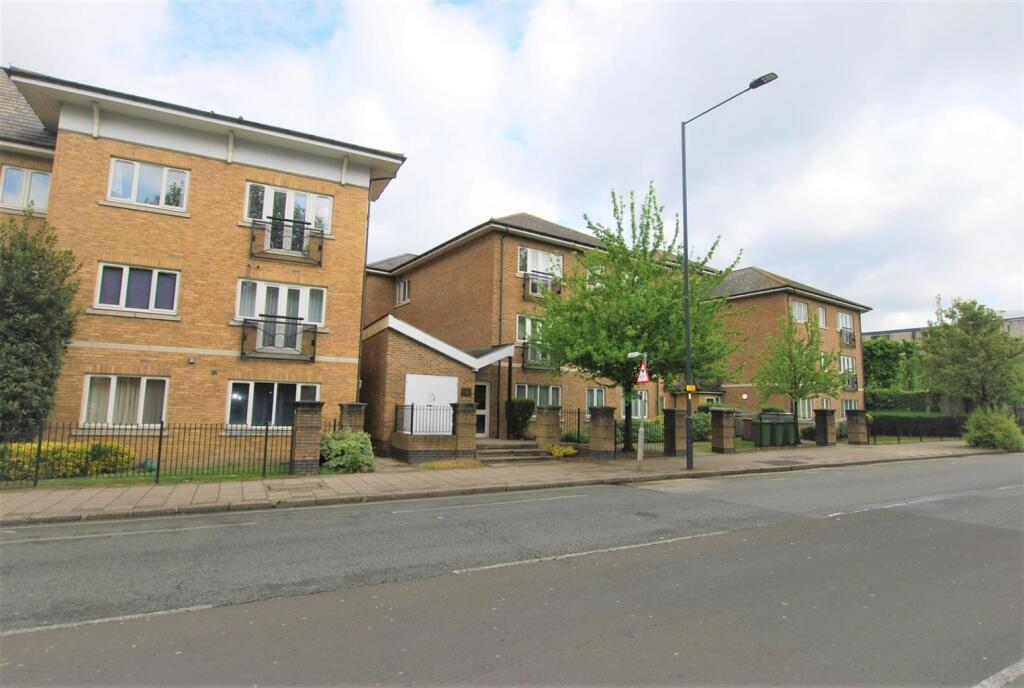 Main image of property: Taverners Court, Forty Avenue, Wembley
