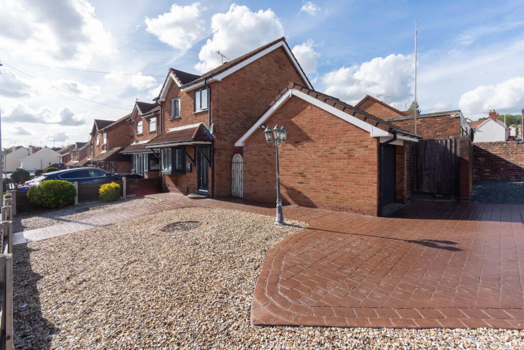 Main image of property: New Street,Quarry Bank,Brierley Hill,DY5 2BB
