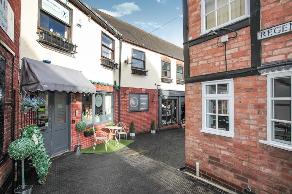 Main image of property: Regent Court, Hinckley, Leicestershire, LE10