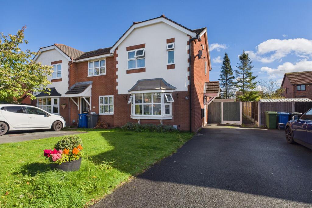 Main image of property: Matlock Close, Great Sankey, WA5