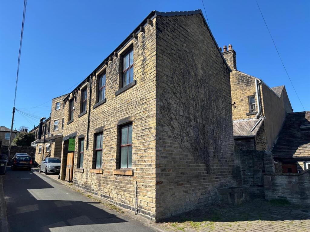 Main image of property: Greenhead Road, Huddersfield