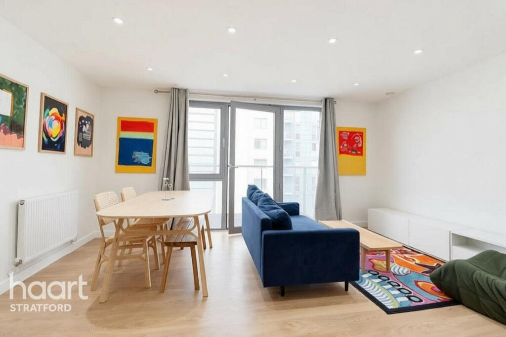 Main image of property: High Street, London