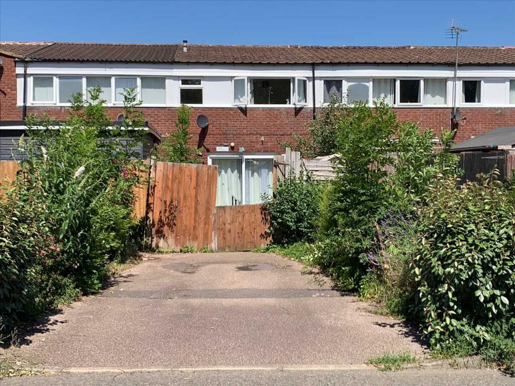 Main image of property: Reeves Croft, Hodge Lea, Milton Keynes