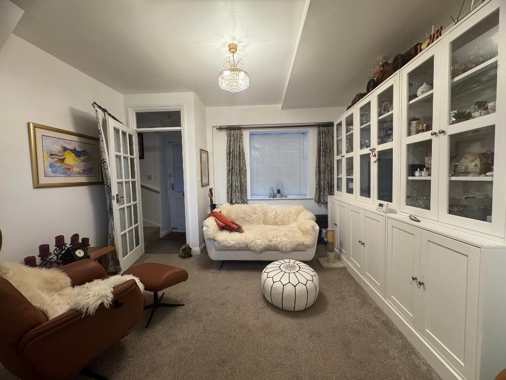 Main image of property: Silkweavers Mews, Rothwell, NN14 6FY
