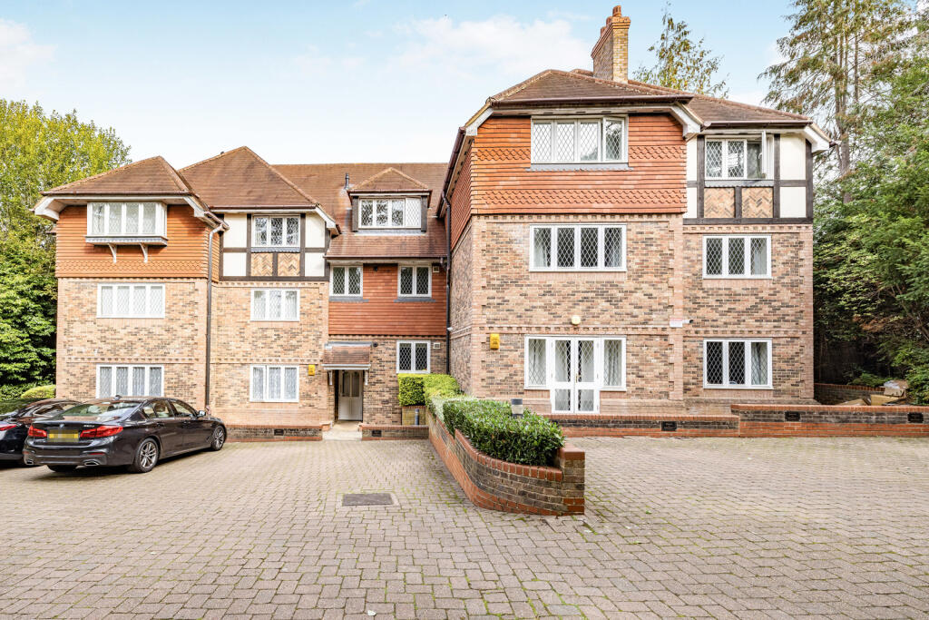 Main image of property: Eastbury Avenue, Northwood, Hertfordshire, HA6