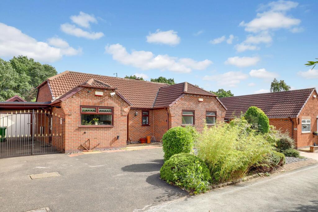 Main image of property: Avalon Close, Nottingham, NG6