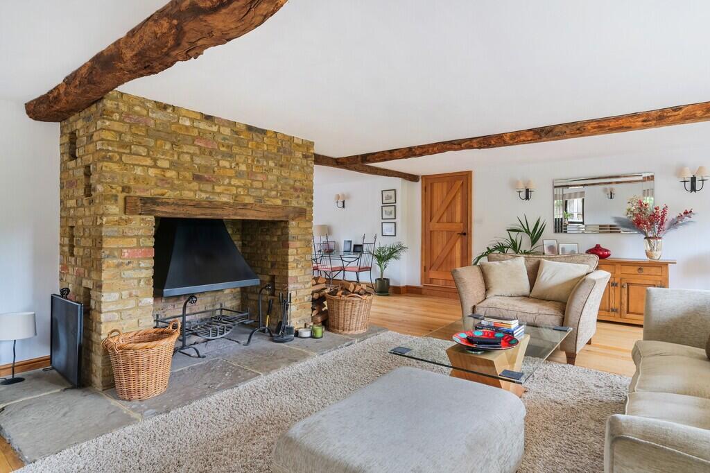 Main image of property: Holmes Farm, Pebblehill Road