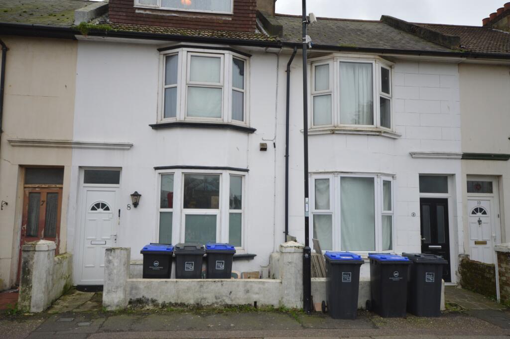 Main image of property: Cross Street, Worthing, BN11
