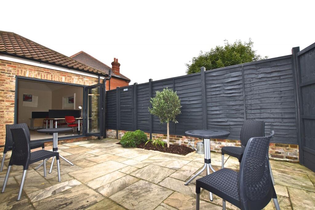 Main image of property: Old London Road, Kingston Upon Thames, KT2
