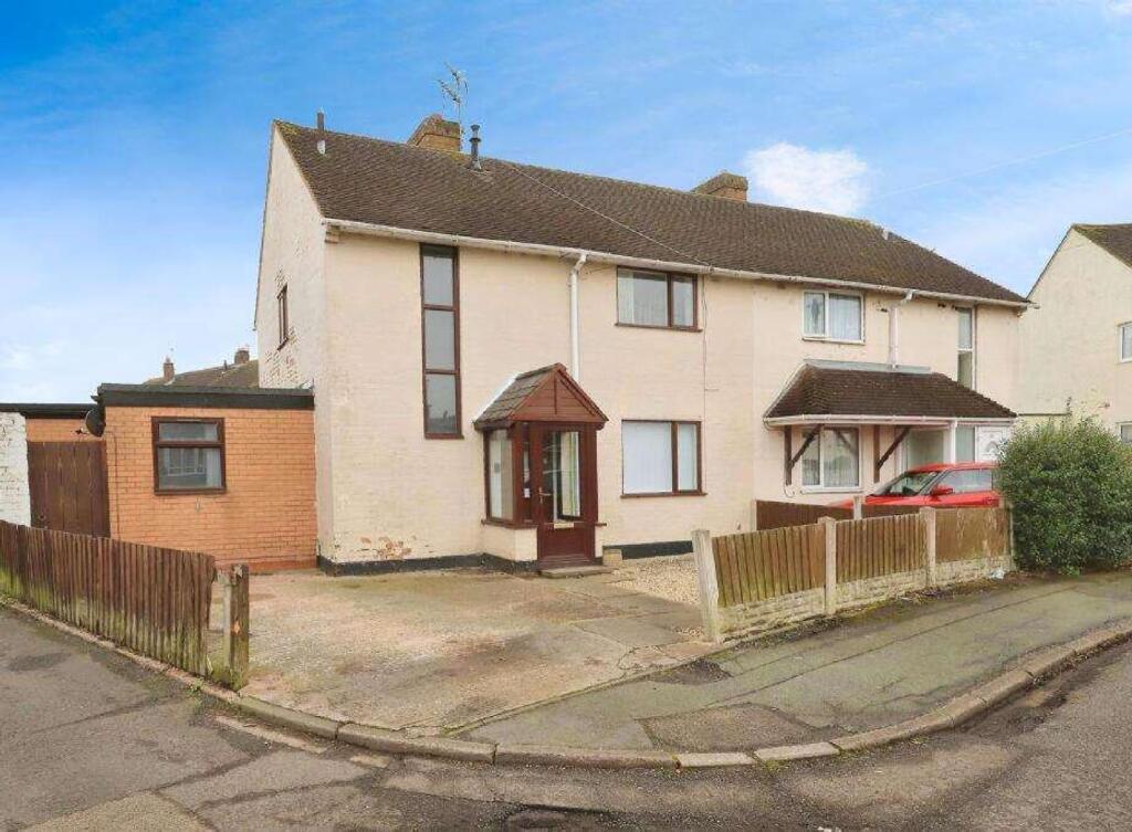 Main image of property: School Green, Bilston WV14 6DZ