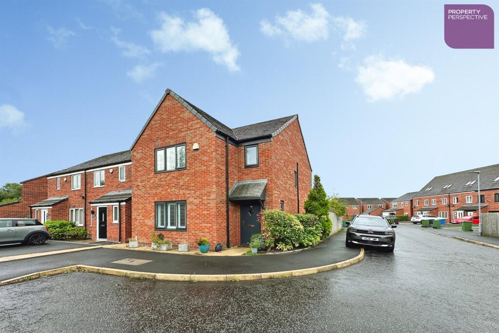 Main image of property: Cherry Avenue, M26