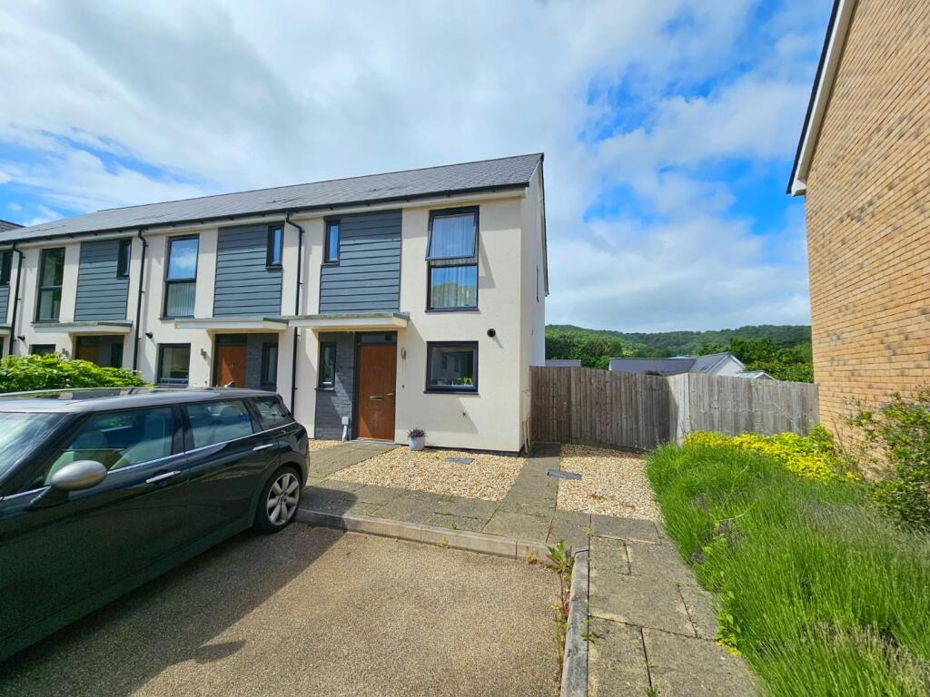 Main image of property: Budding Way, Dursley, GL11 5BE