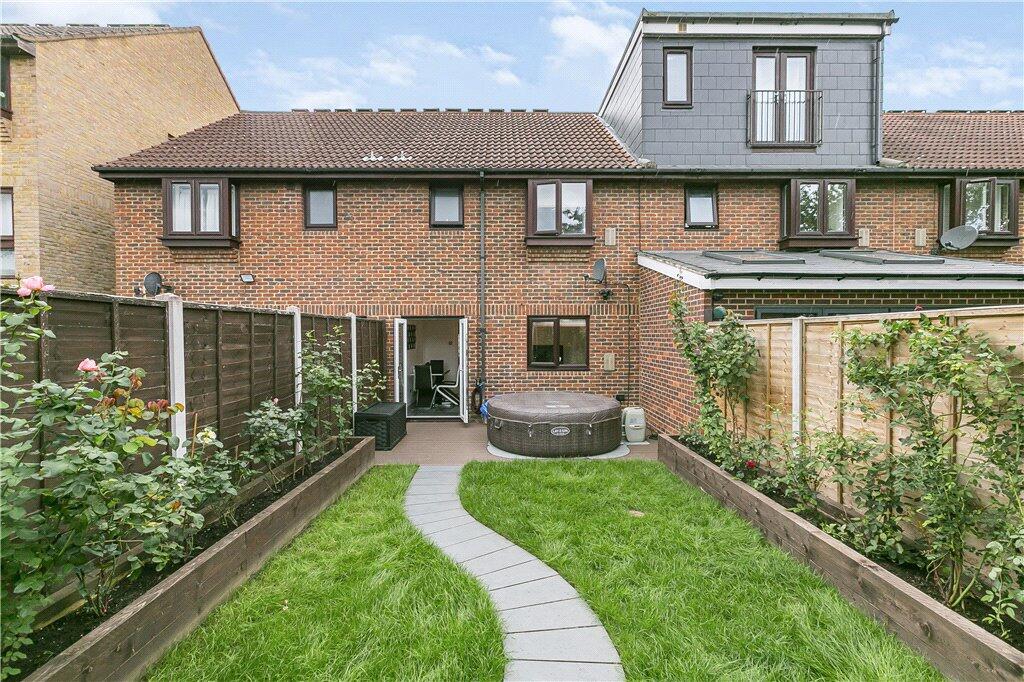 Main image of property: Benham Gardens, Hounslow, TW4