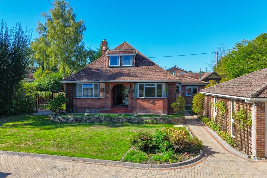 Main image of property: Lyndhurst Road, Landford, Salisbury, SP5