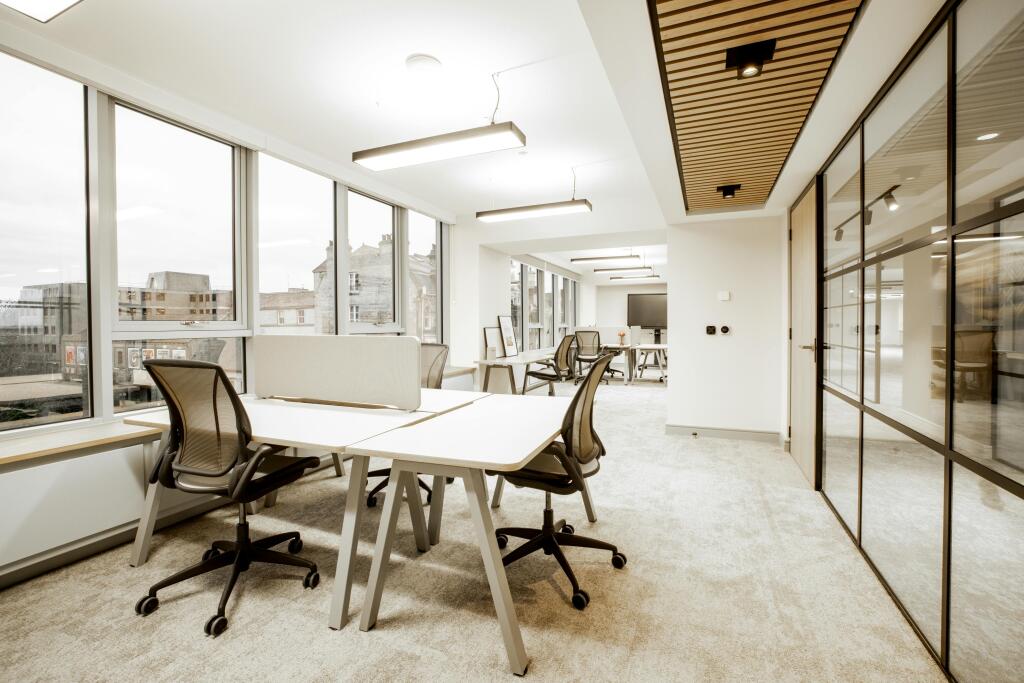 Office 8.jpg