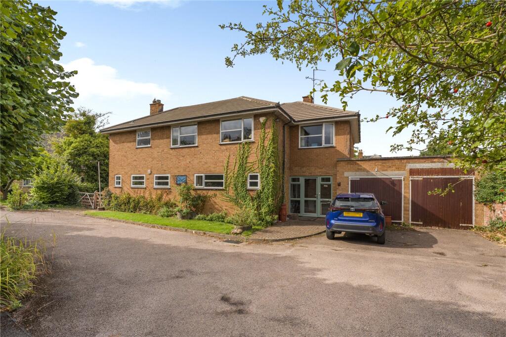 Main image of property: Leckhampton Road, Cheltenham, Gloucestershire, GL53