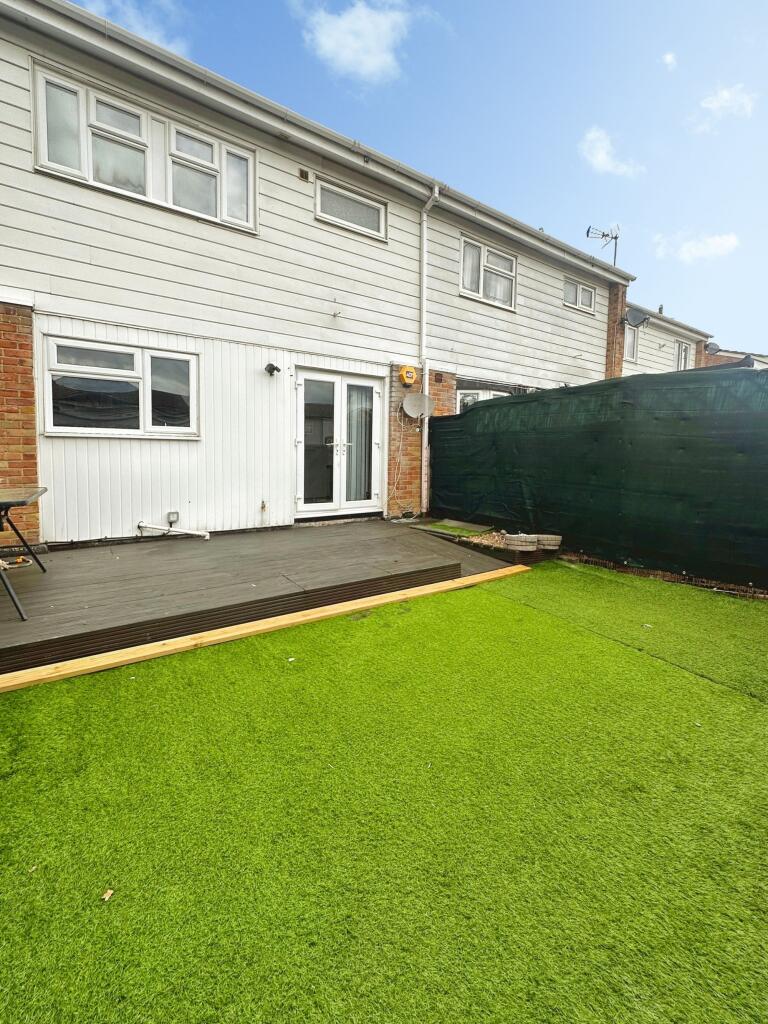 Main image of property: Gideons Way, Stanford-Le-Hope, SS17