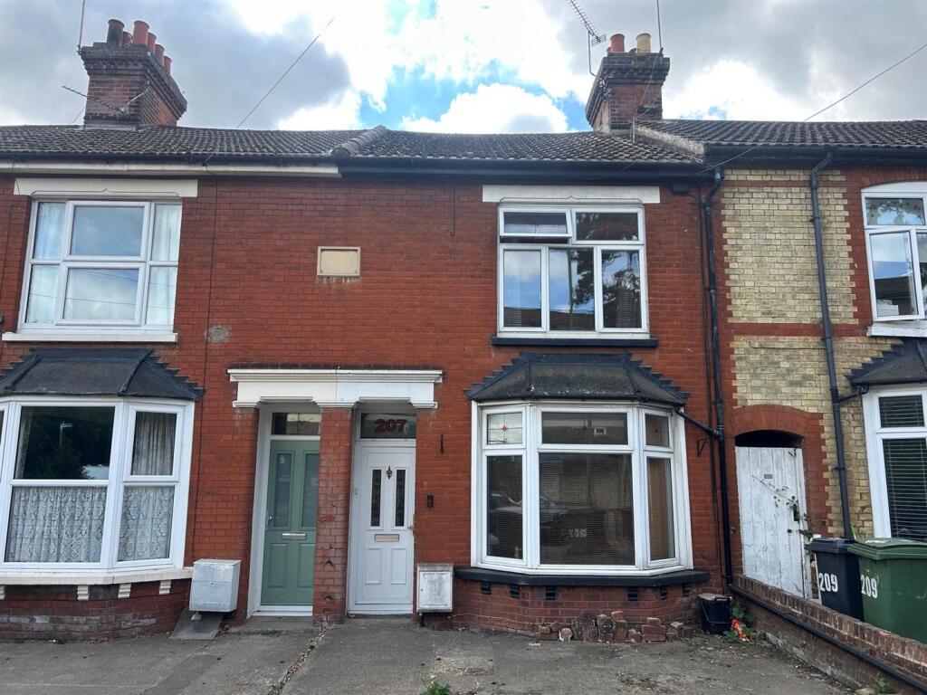 Main image of property: Tonbridge Road, Maidstone