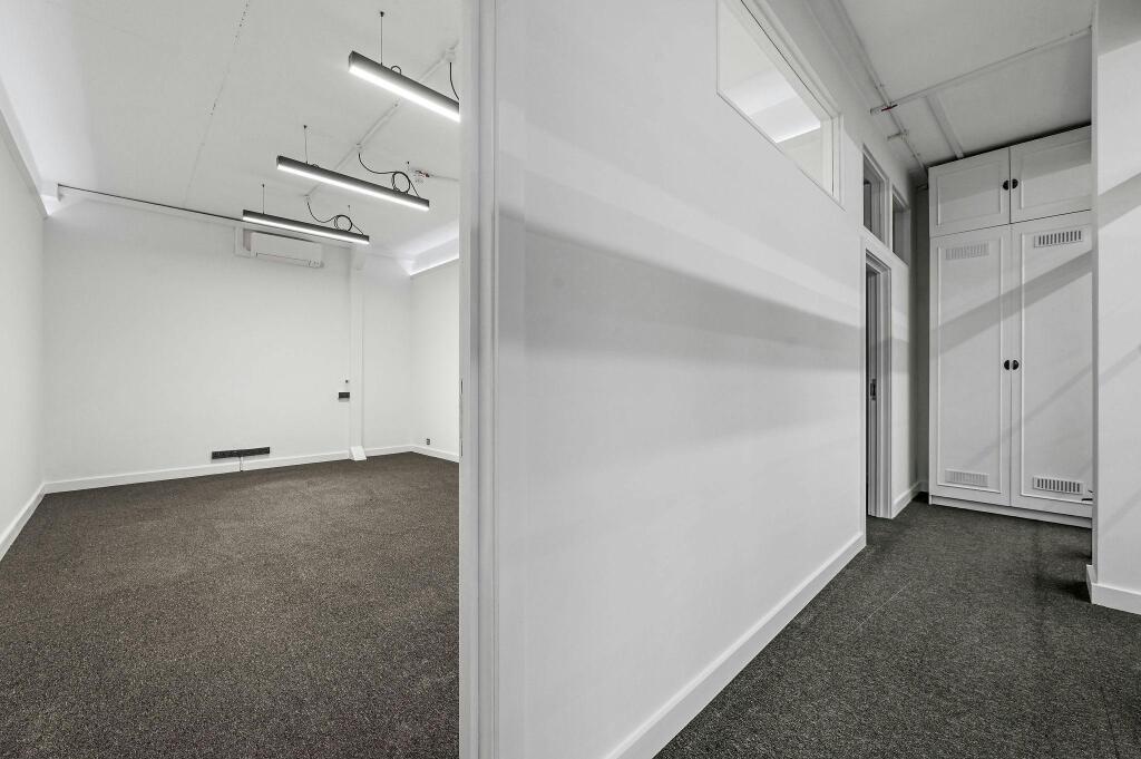 OLBCArthausBuilding12.JPG