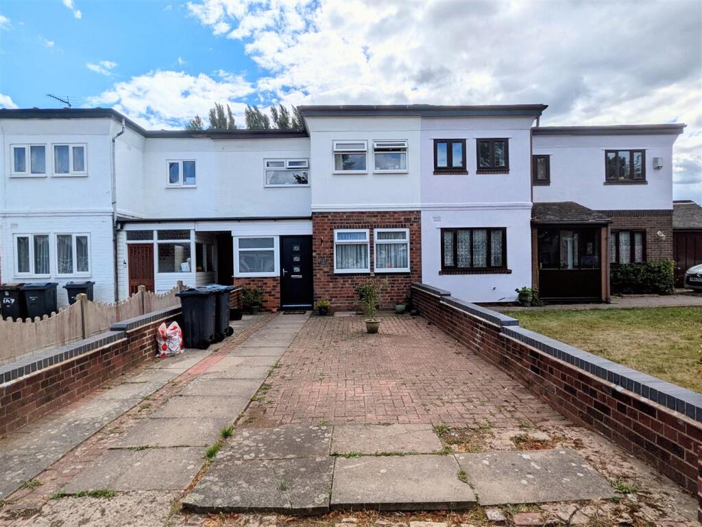 Main image of property: Common Lane, Sheldon, Birmingham