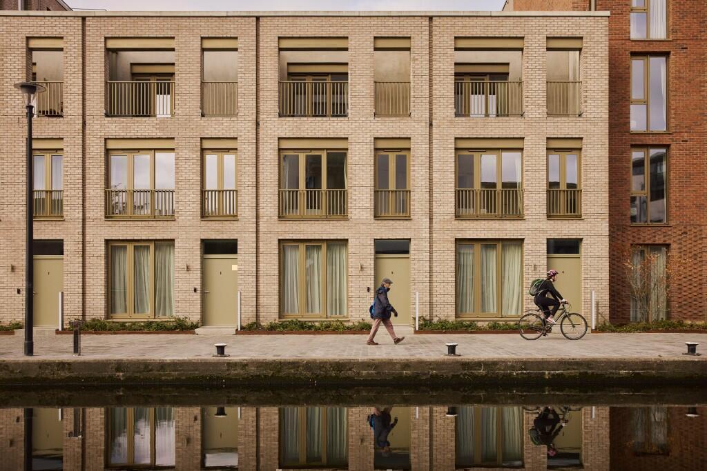 Main image of property: Freer Street, Edinburgh, EH3