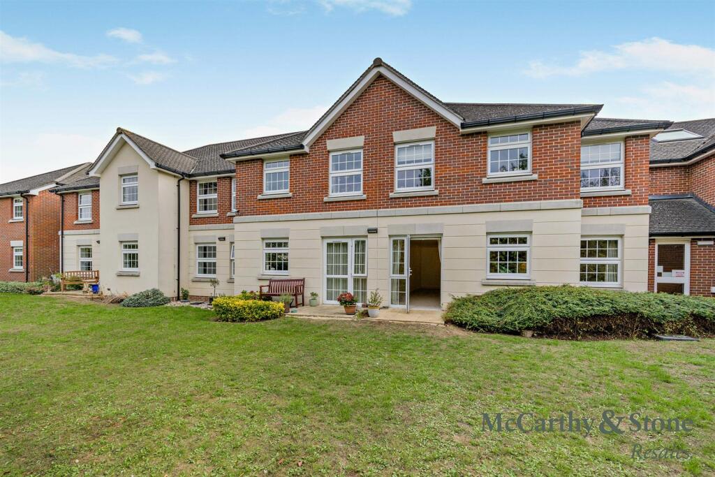 Main image of property: Weighbridge Court, 301 High Street, Chipping Ongar, Essex, CM5 9FD