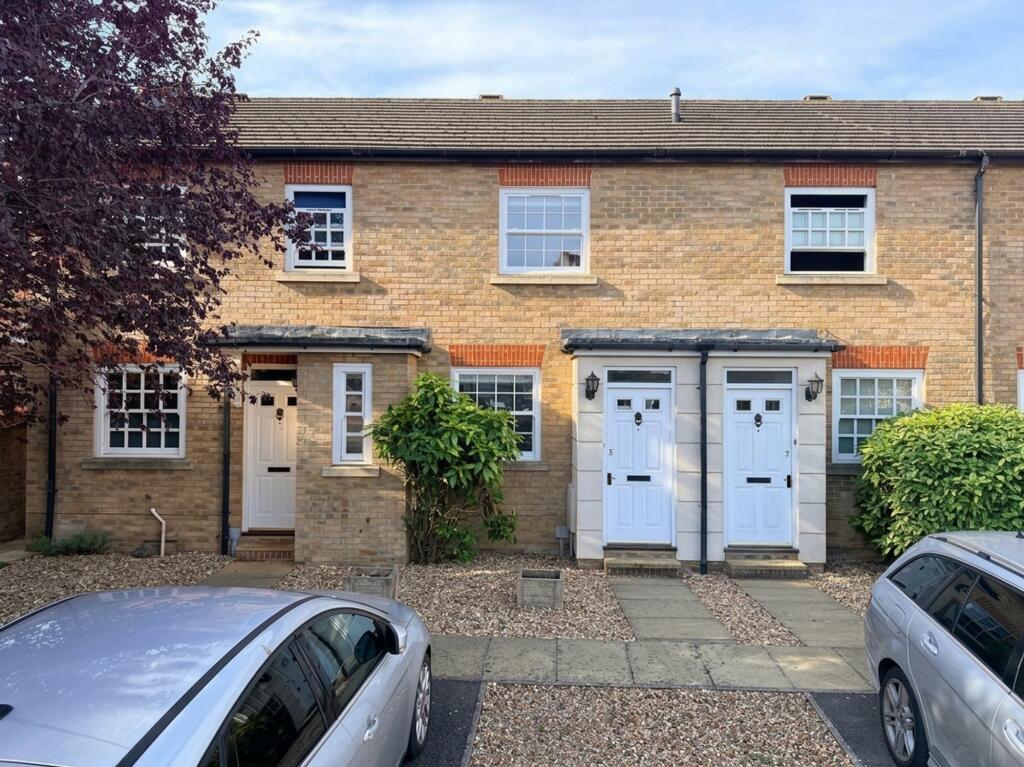Main image of property: Theaks Mews, Taunton