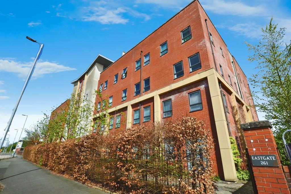 Main image of property: East Gate, 261 Victoria Avenue East, Manchester