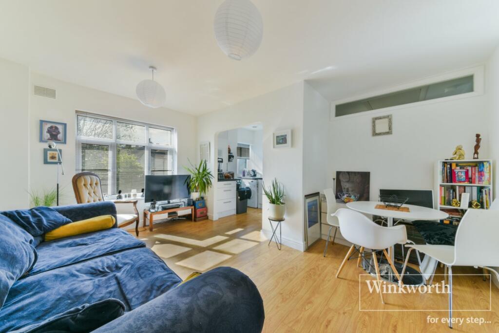 Main image of property: Croydon Road, Beckenham, BR3
