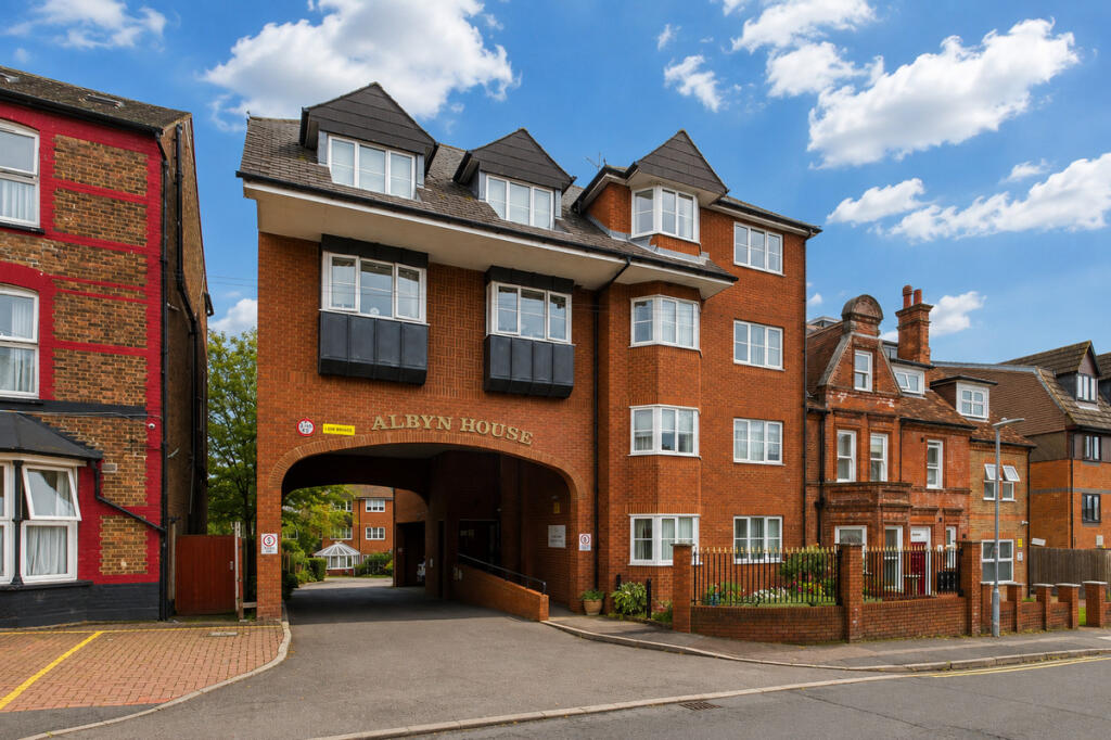 Main image of property: Alexandra Road, Hemel Hempstead, HP2