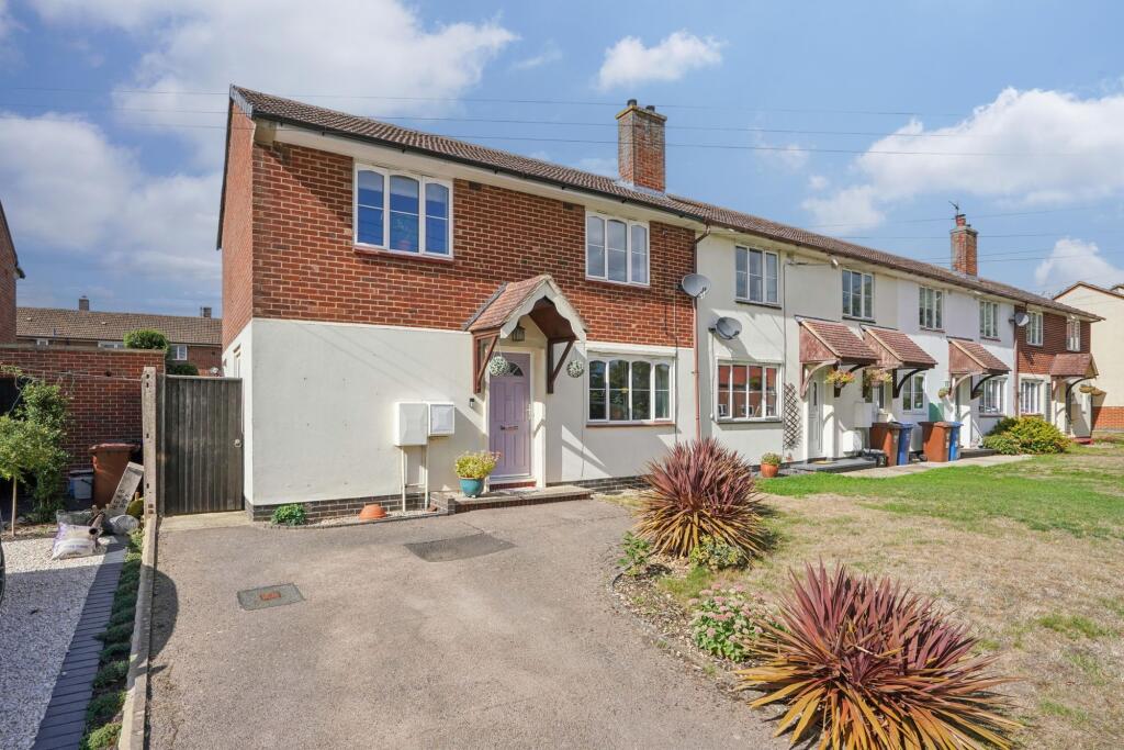 Main image of property: East Hawthorn Road, Ambrosden, OX25