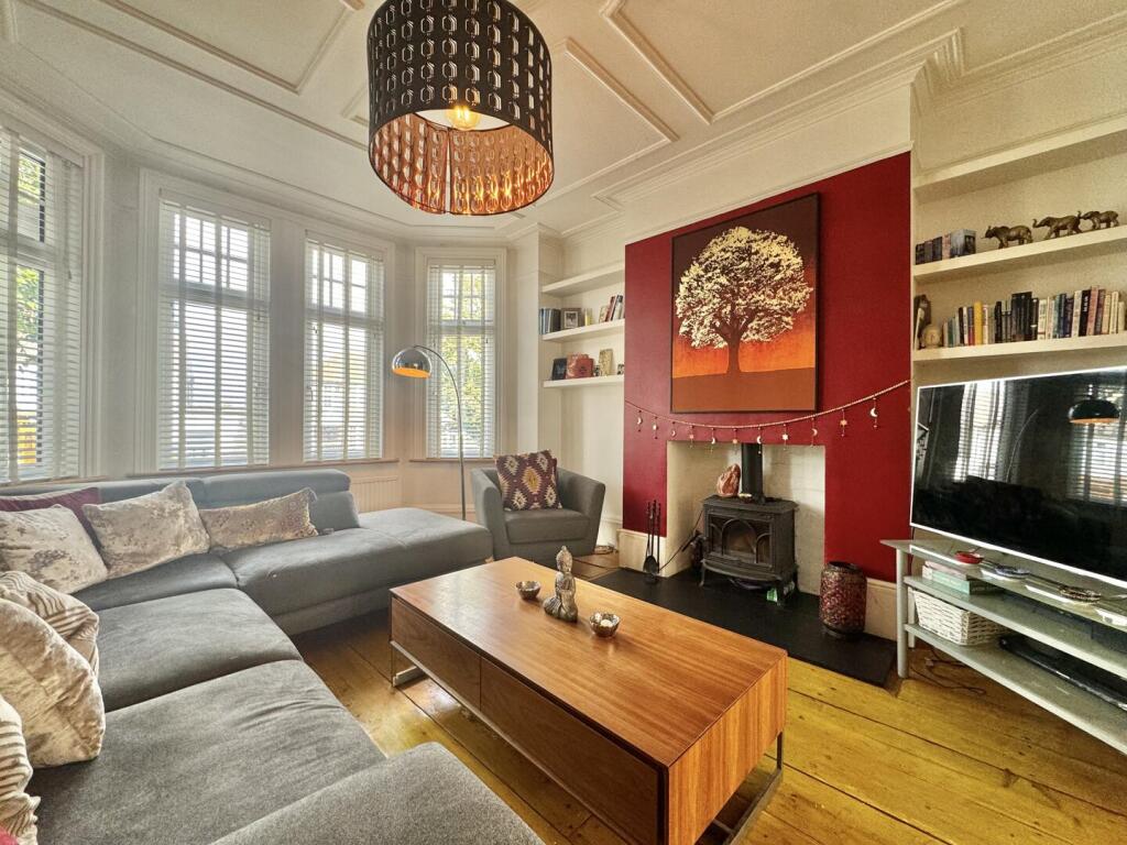 Main image of property: Bourne Hill, London, N13