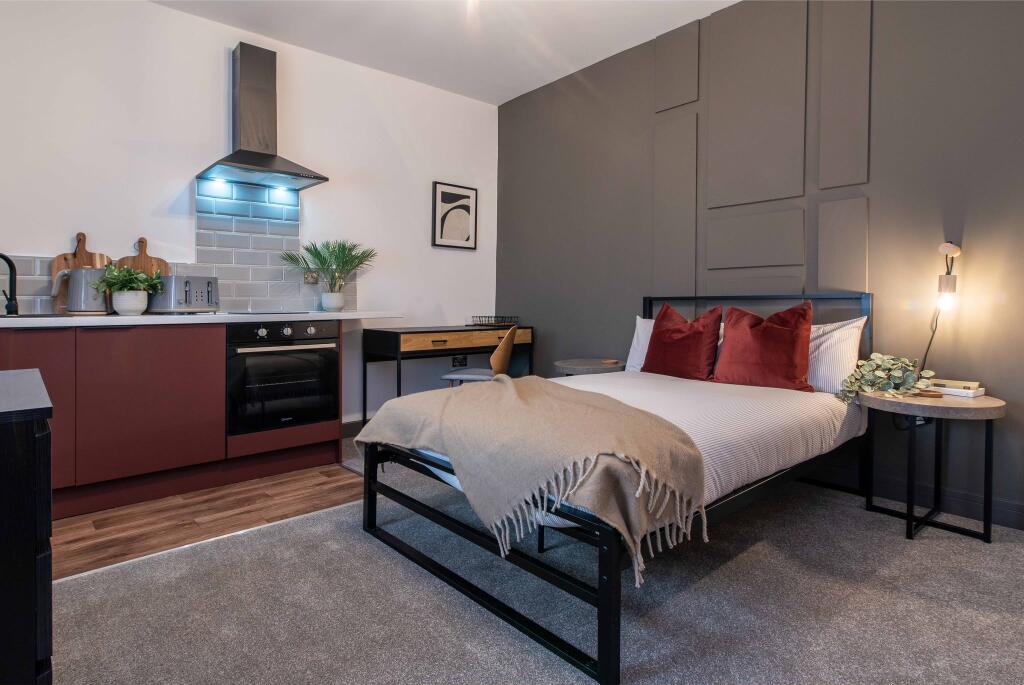 Main image of property: MODERN  STUDIO WITH PRIVATE KITCHENETTE & EN-SUITE , CITY CENTRE 
