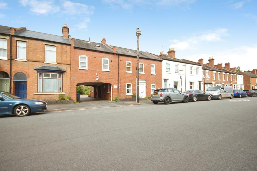 Main image of property: Leam Terrace, Leamington Spa