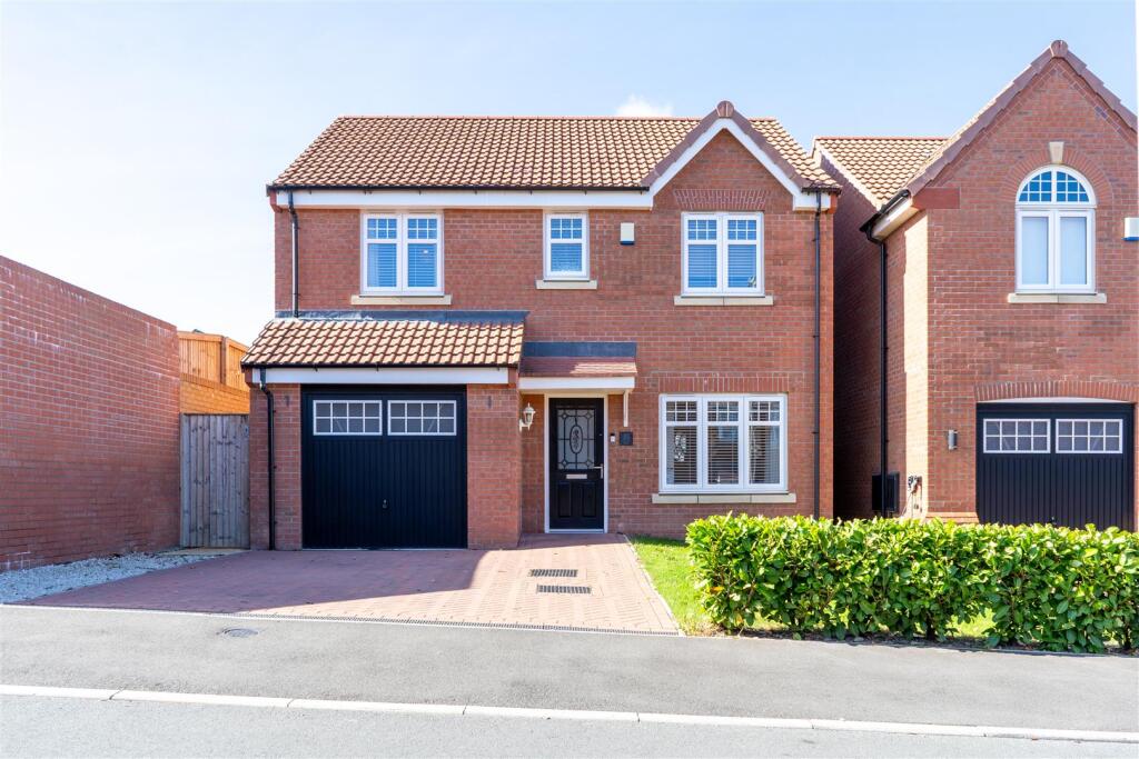 Main image of property: Francis View, Fixby, Huddersfield