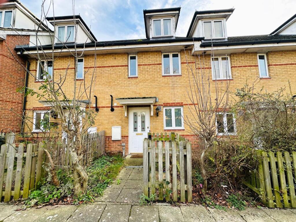 Main image of property: Silver Birch Close, London, SE6